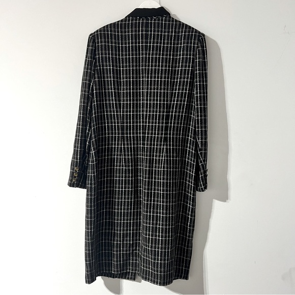 Vintage 1980s Oleg Cassini Jacket - Picture 3 of 5